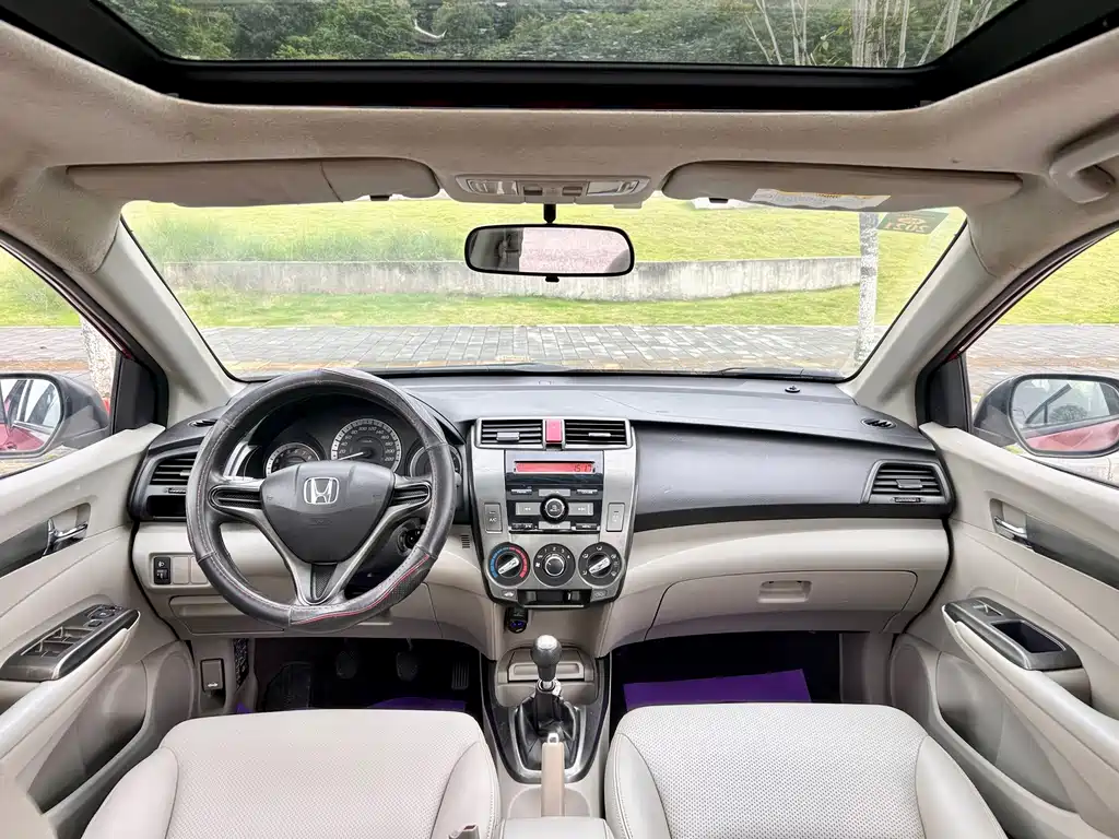 Honda City Classic — миниатюра 14