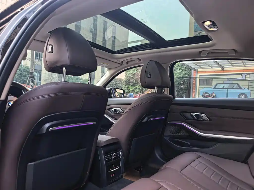 BMW 3 Series — миниатюра 8