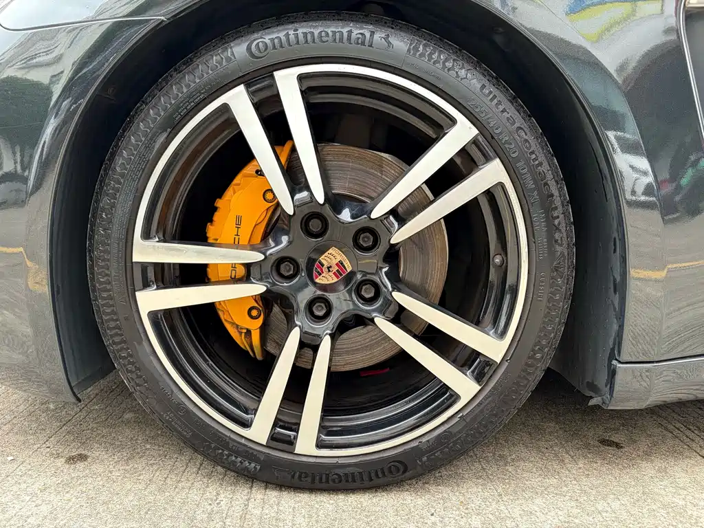 Porsche Panamera — миниатюра 14