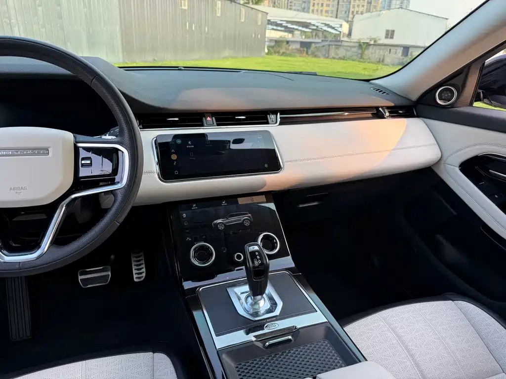 Land Rover Evoque — миниатюра 11