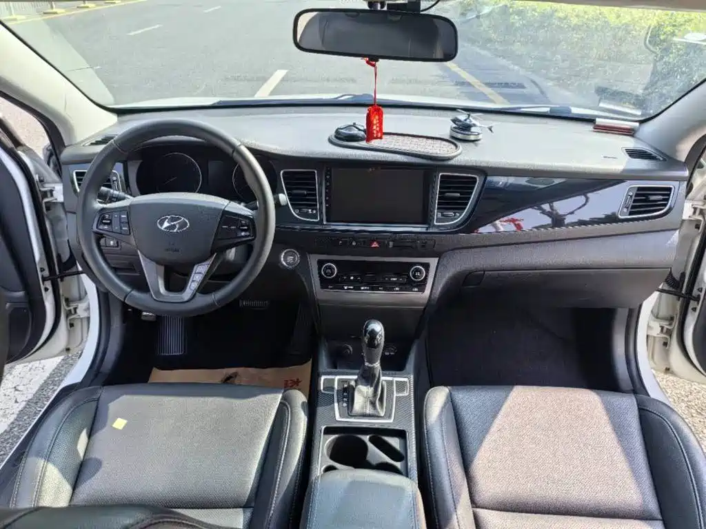 Hyundai MISTRA
