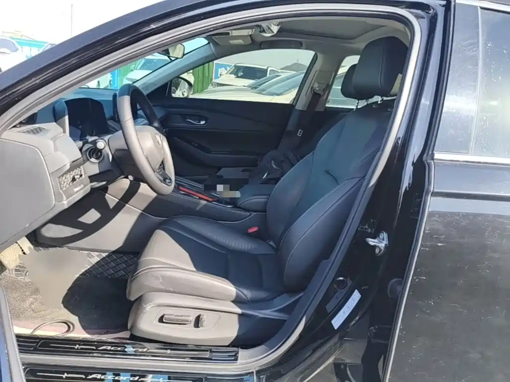 Honda Accord — миниатюра 15