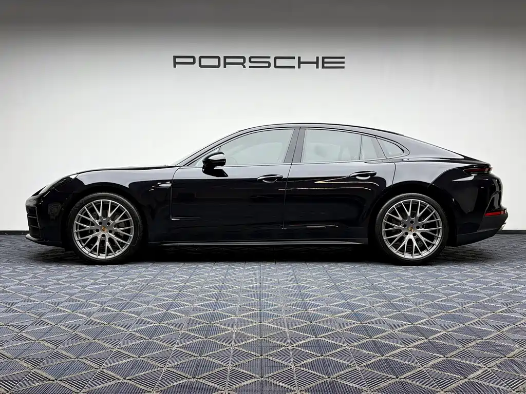 Porsche Panamera — миниатюра 15
