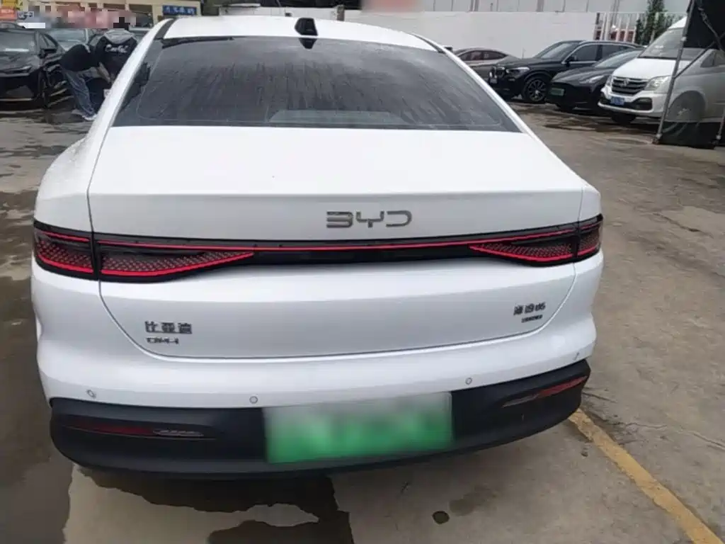 BYD Seal 05 DM-i — миниатюра 6