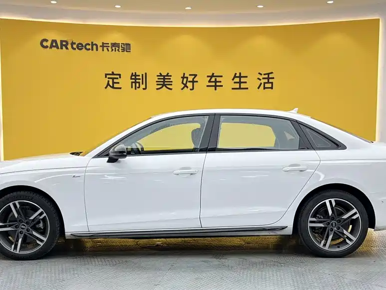 Audi A4L 2023 — фото 3