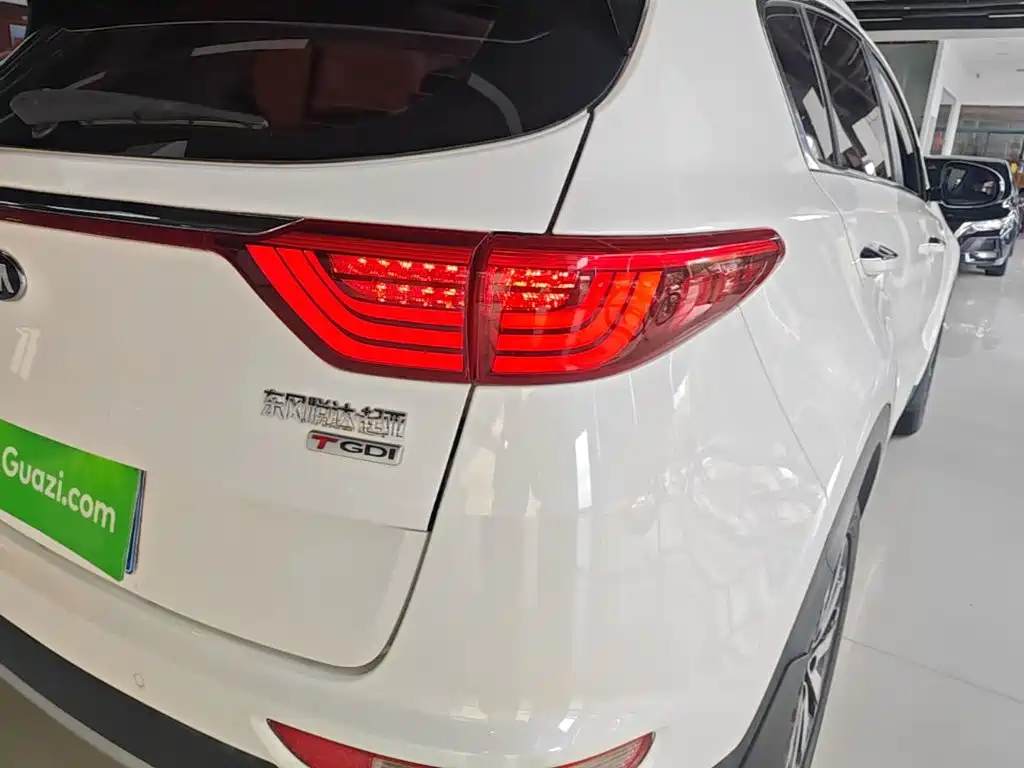 Kia KX5 — миниатюра 8