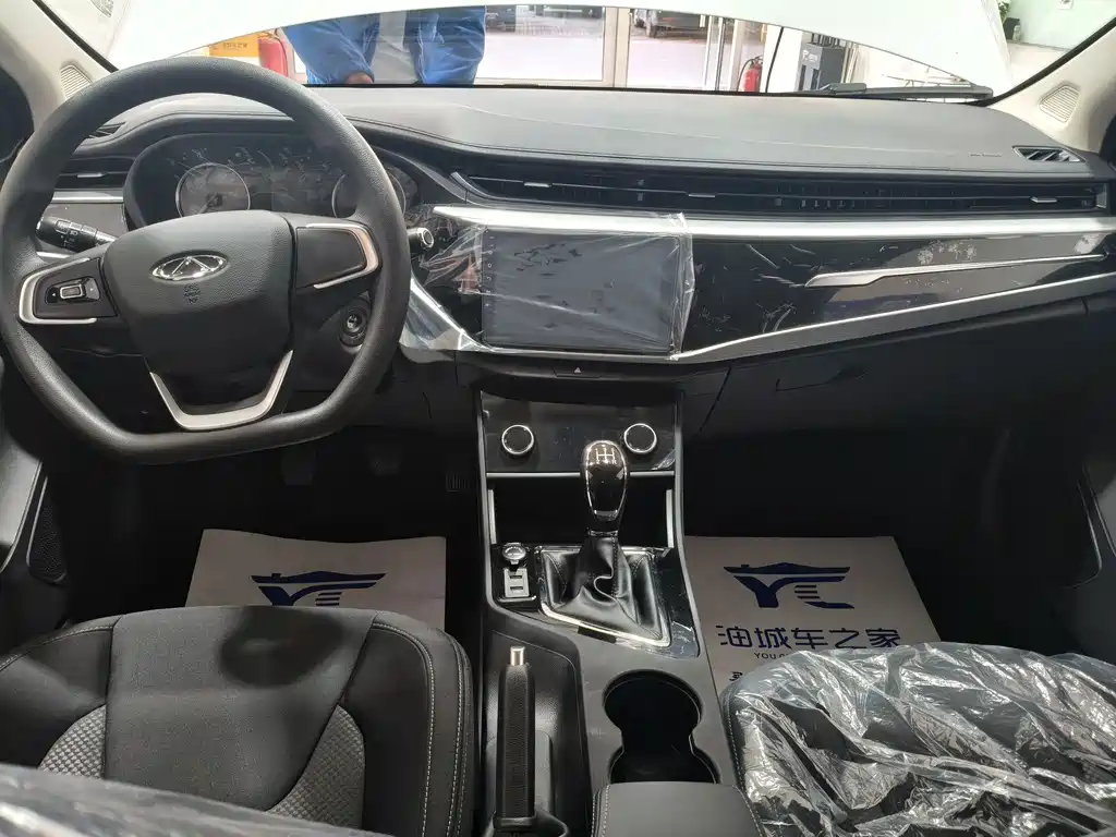 Chery Arrizo 5 — миниатюра 18
