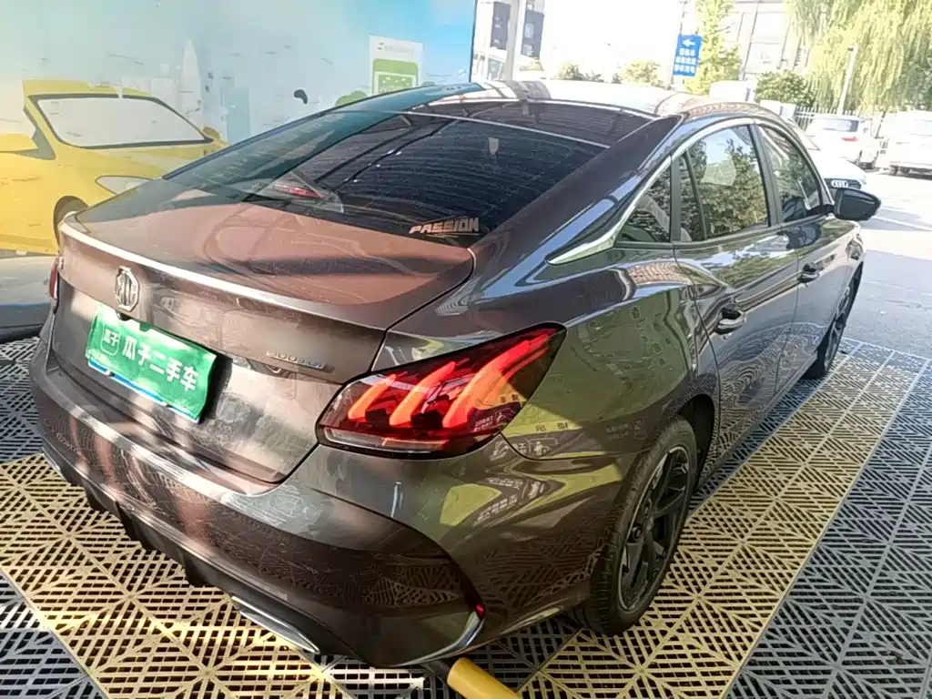 MG MG5 — миниатюра 7