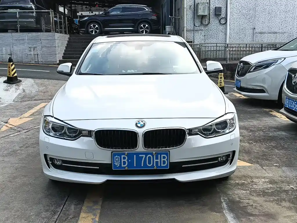 BMW 3 Series — миниатюра 2