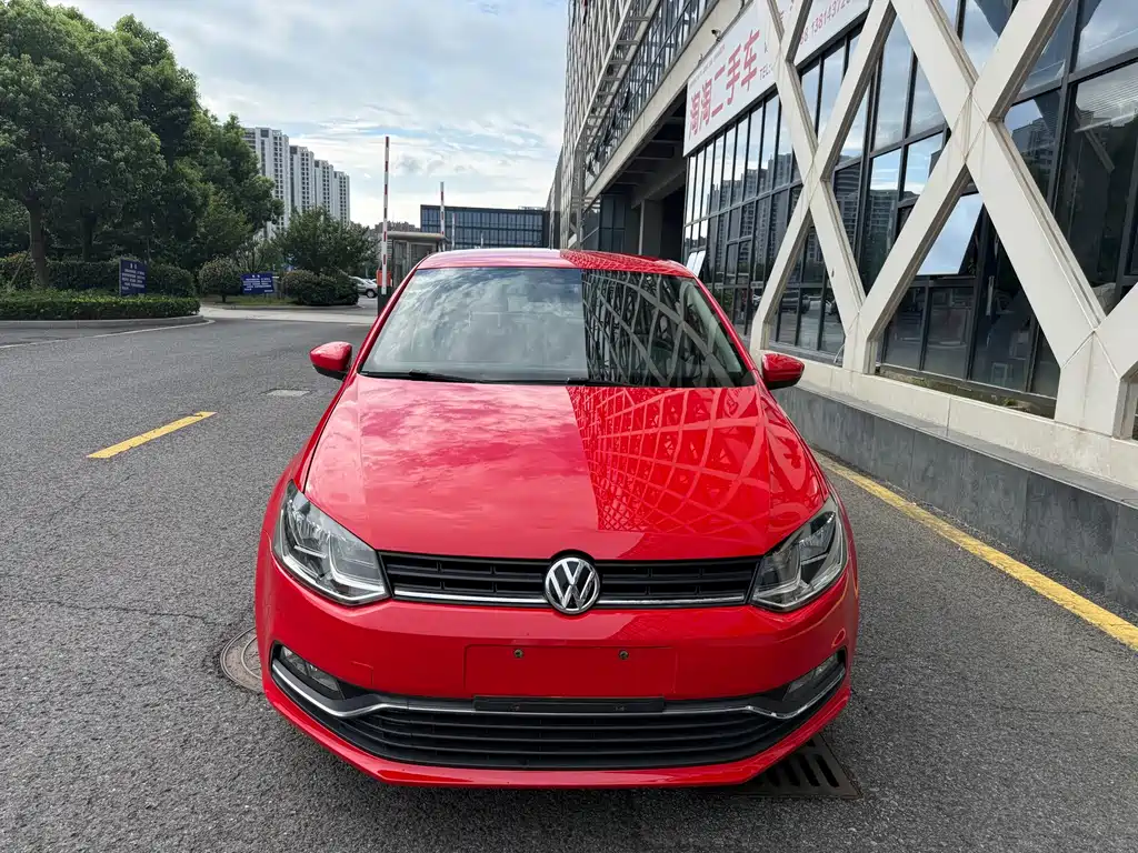 Volkswagen Polo — миниатюра 2