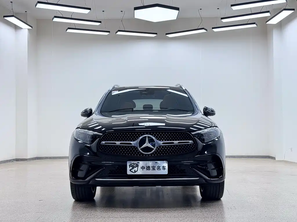 Mercedes-Benz GLC 2024 GLC 300 L 4MATIC Luxury 5 мест