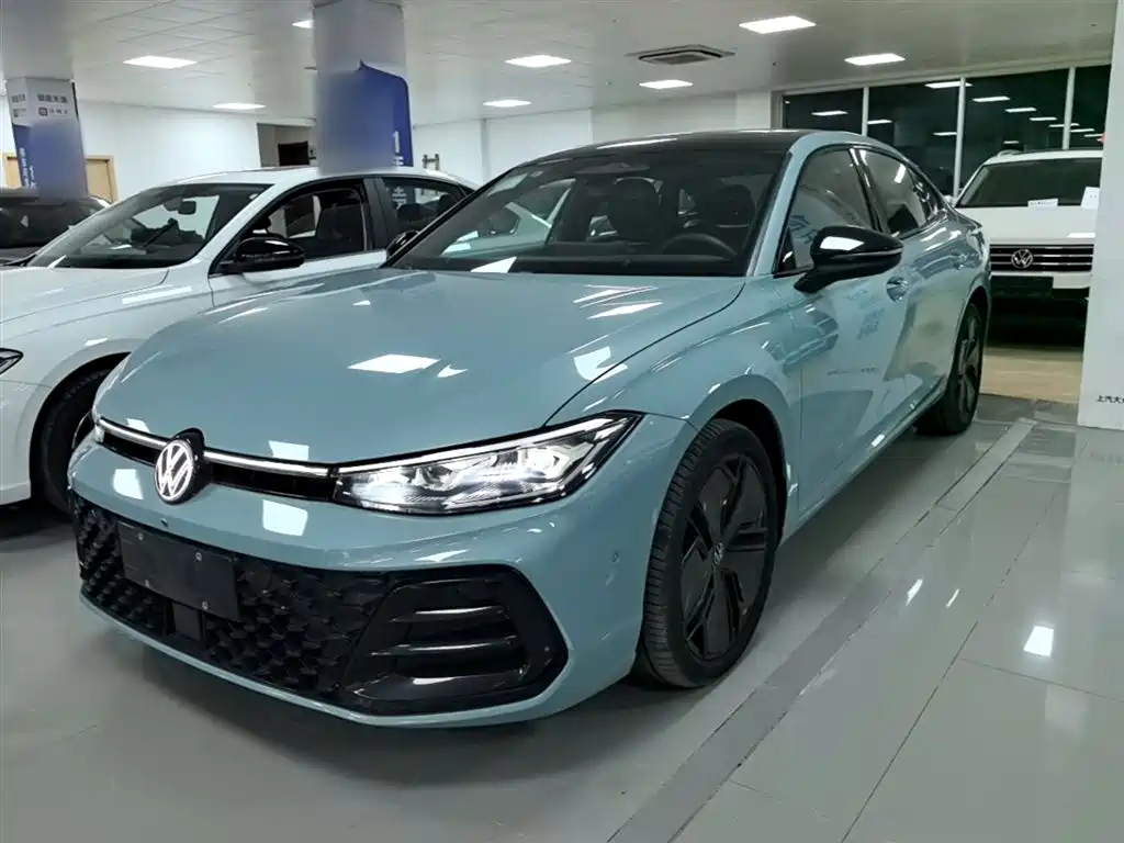 Volkswagen Passat 2024