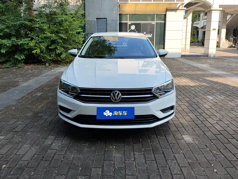 Volkswagen Bora — миниатюра 2