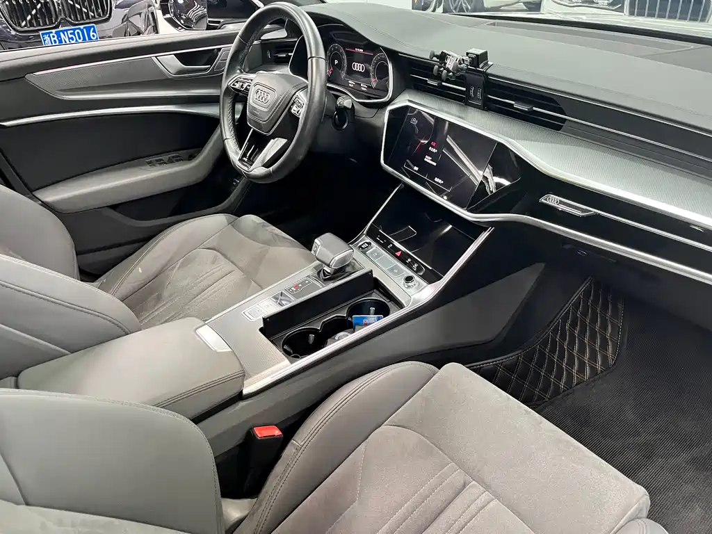 Audi A6L — миниатюра 8
