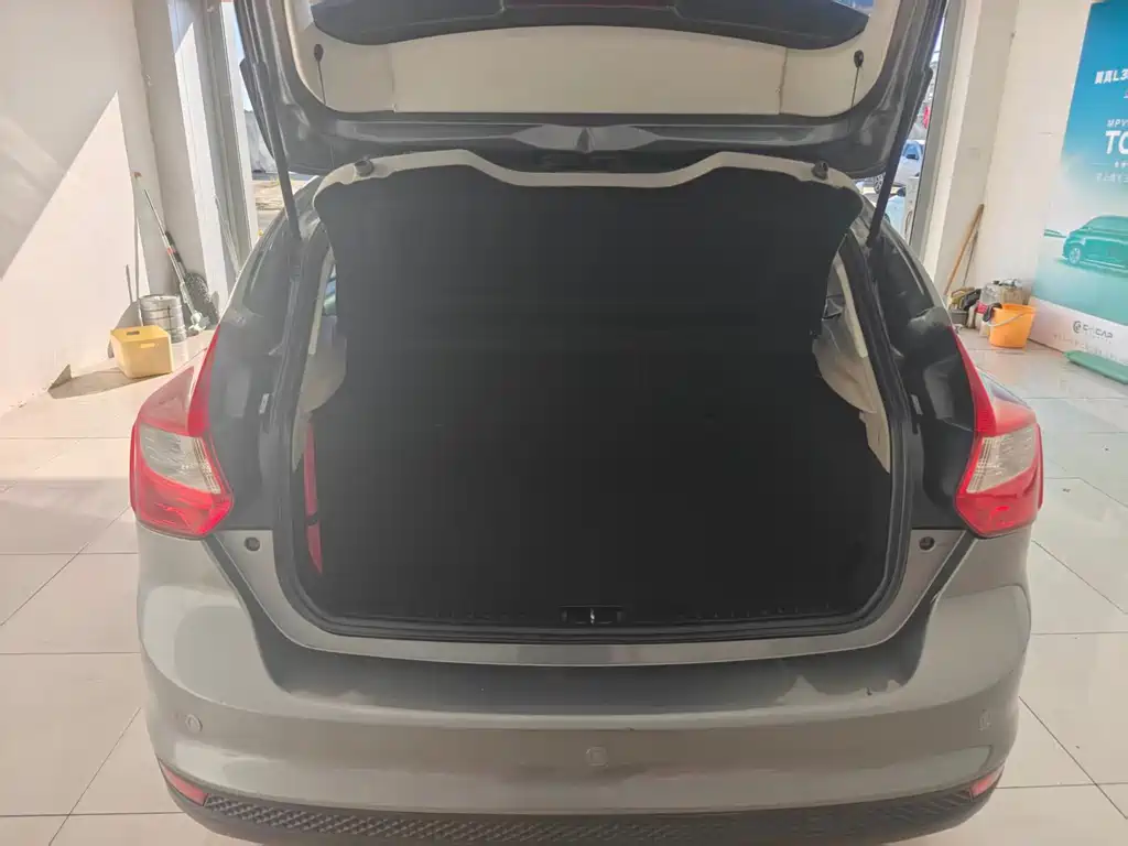 Ford Focus — миниатюра 17