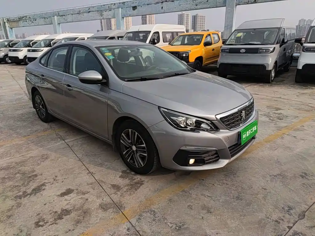 Peugeot 308 — миниатюра 4