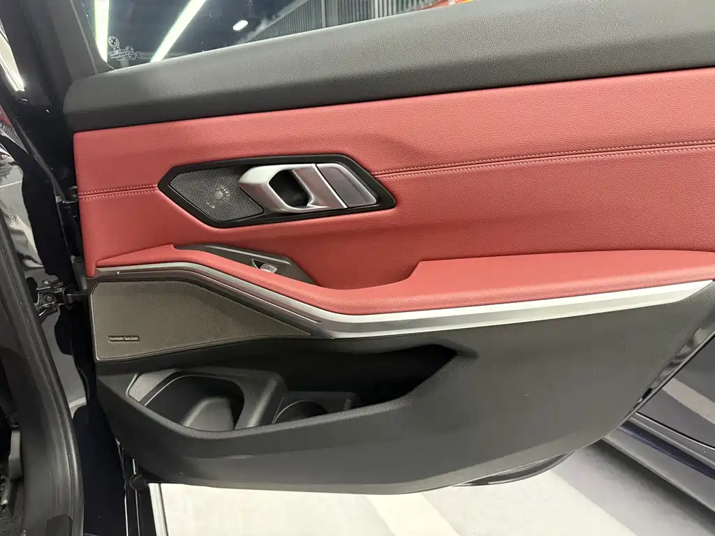 BMW 3 Series — миниатюра 17