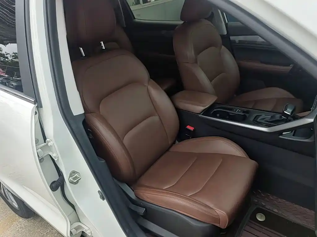 Geely Vision X6 — миниатюра 25