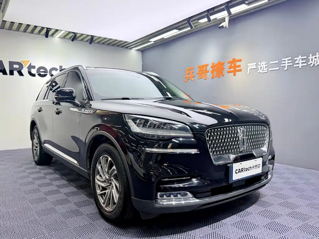 Lincoln Aviator — миниатюра 3