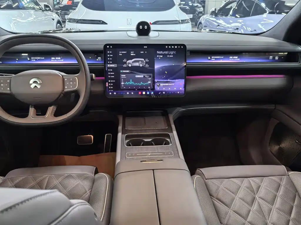 NIO ES8 — миниатюра 13