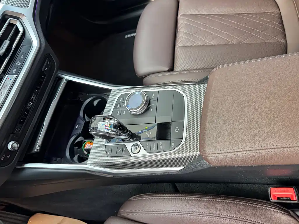 BMW 3 Series — миниатюра 9