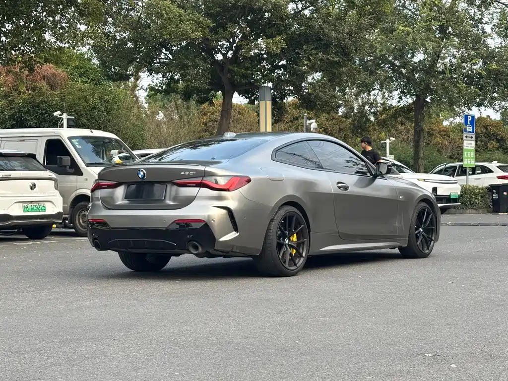 BMW 4 Series — миниатюра 4