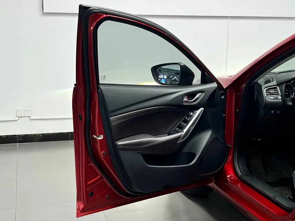 Mazda Atenza — миниатюра 18