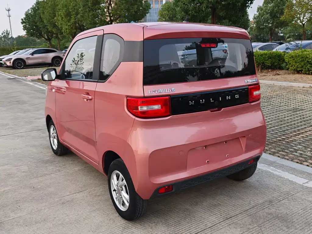 Wuling MINIEV — миниатюра 5