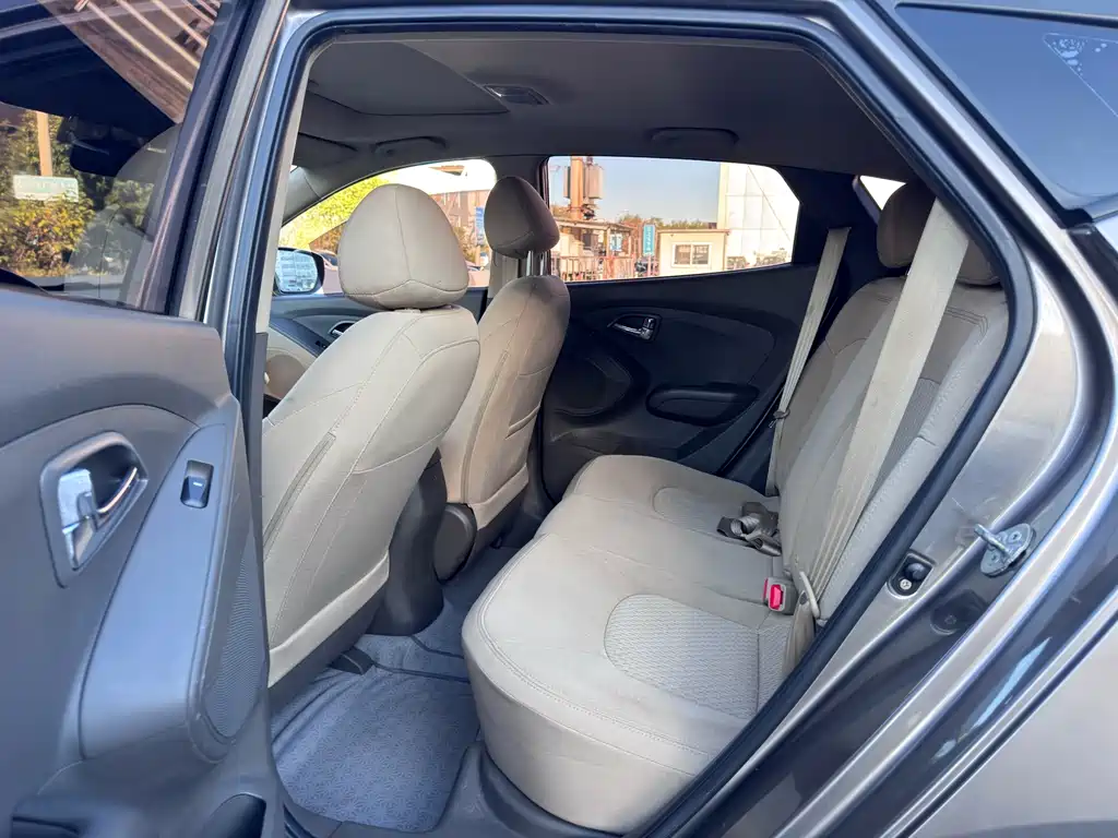 Hyundai ix35 — миниатюра 8
