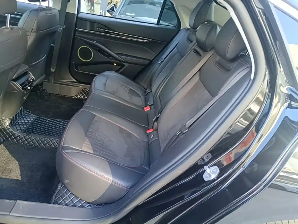 Ford Mondeo — миниатюра 17
