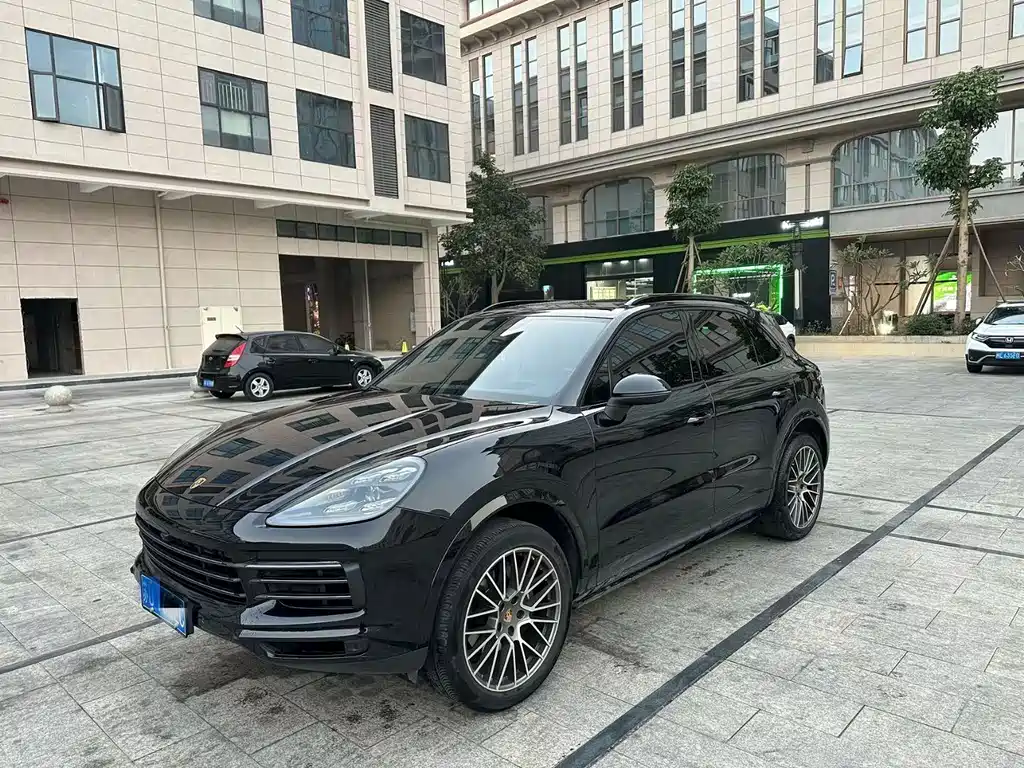 Porsche Cayenne 2020