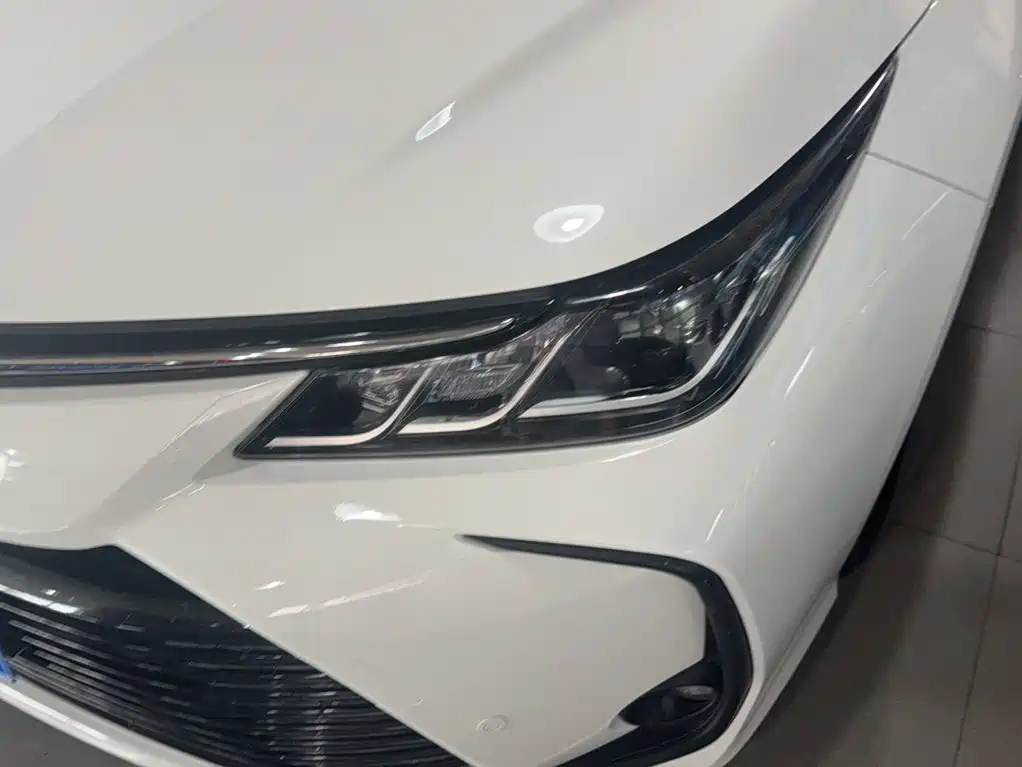 Toyota Corolla — миниатюра 3