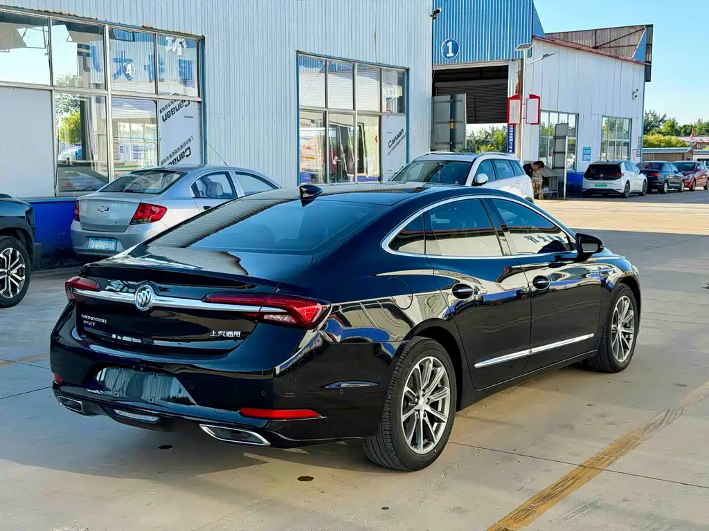 Buick LaCrosse — миниатюра 6
