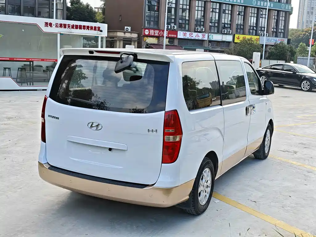 Hyundai H-1 — миниатюра 16
