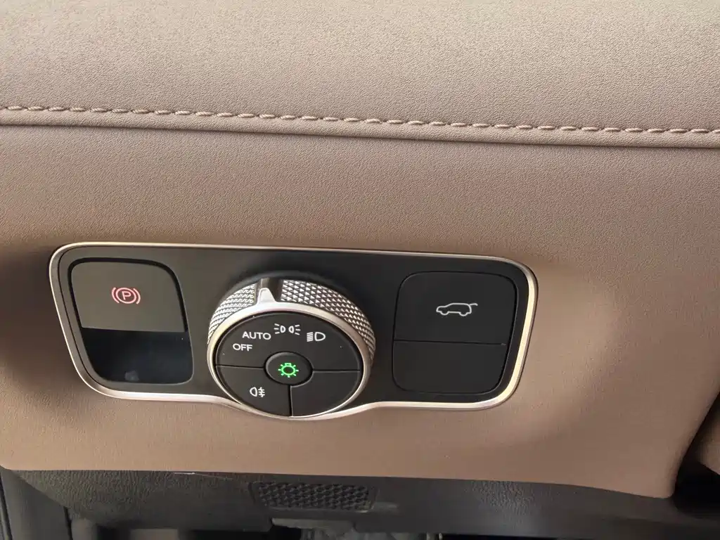 Chery Tiggo 8 PLUS — миниатюра 8