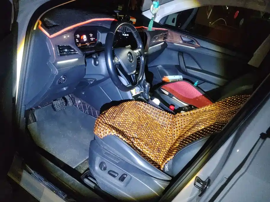 Volkswagen Tharu — миниатюра 9