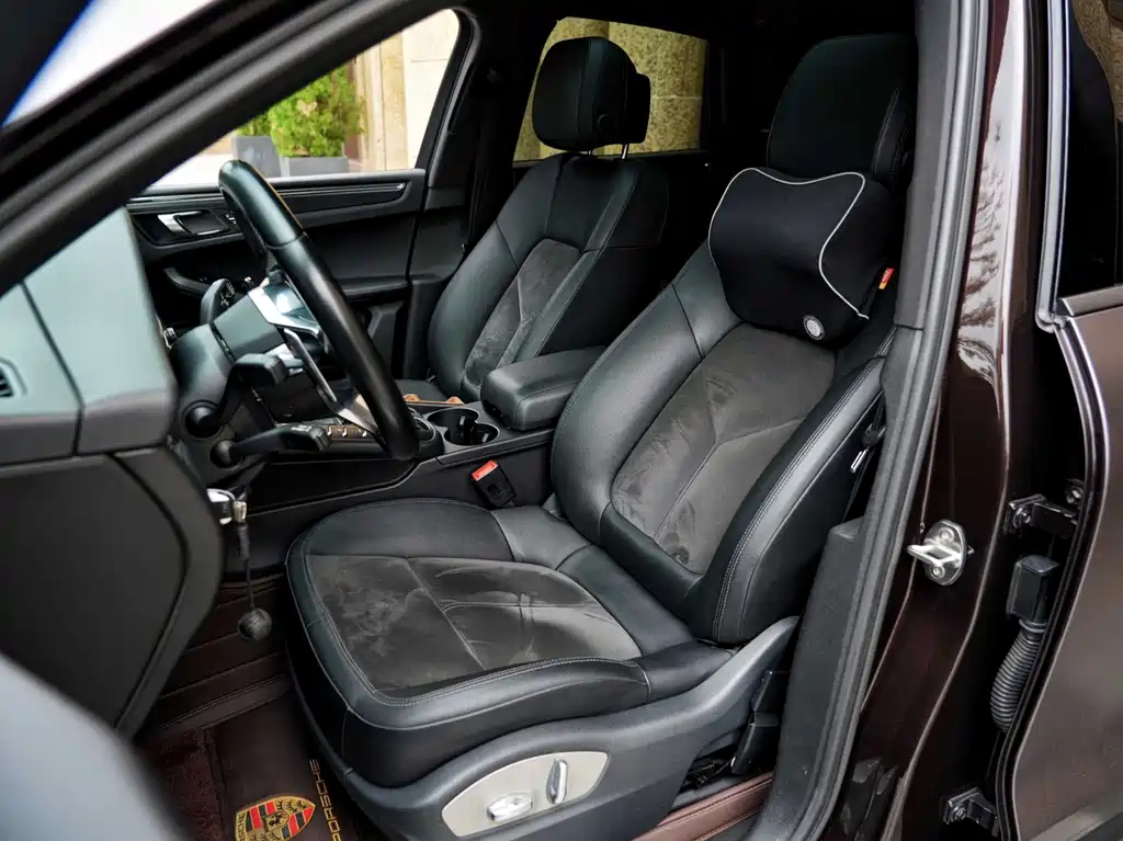 Porsche Macan — миниатюра 12