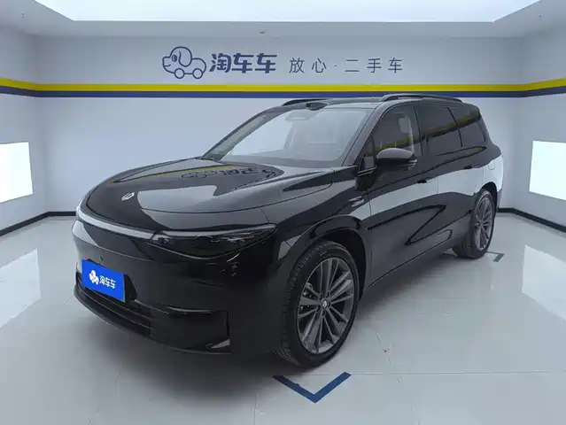 2025 Leapmotor C16