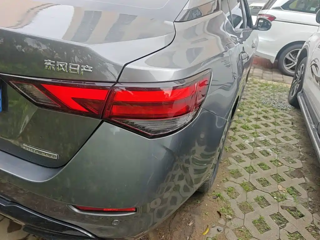 Nissan Sylphy — миниатюра 8