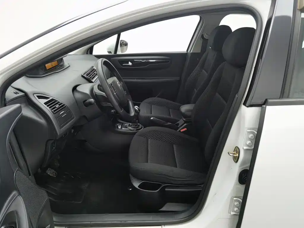 Citroen C-Quatre — миниатюра 10