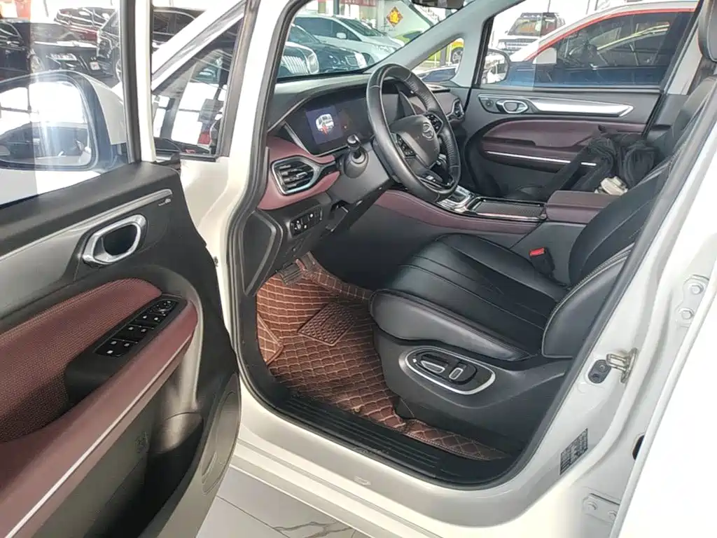 GAC Motor Trumpchi M6 — миниатюра 16