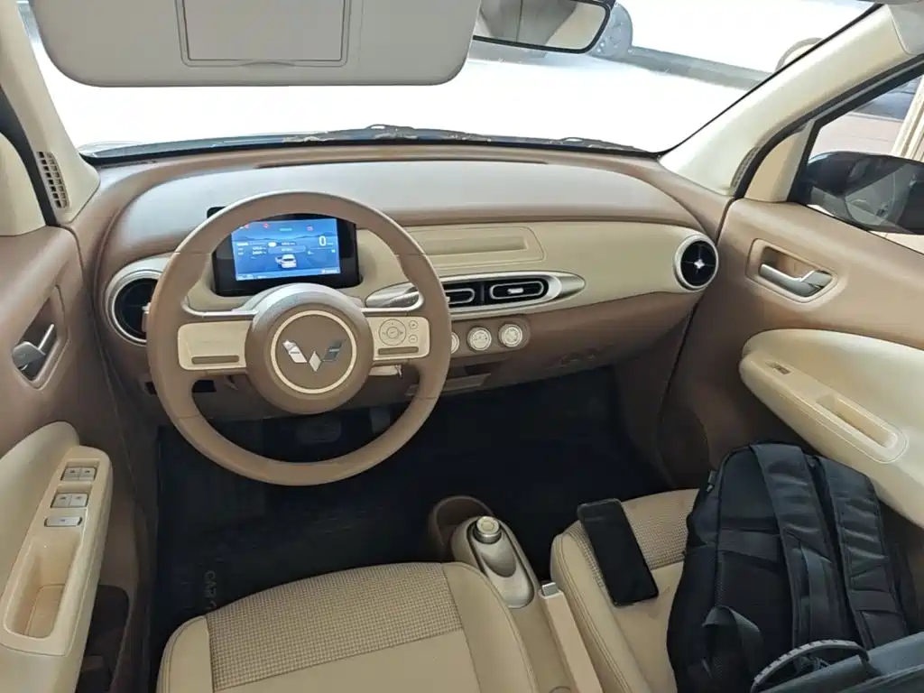 Wuling MINIEV — миниатюра 10