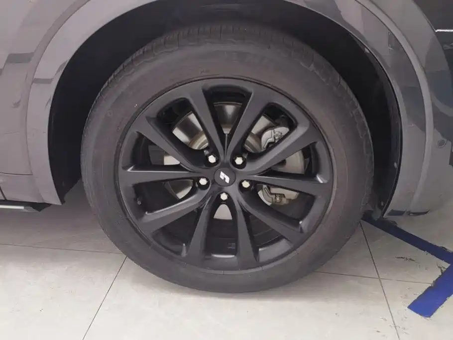 Li Auto Li ONE — миниатюра 6