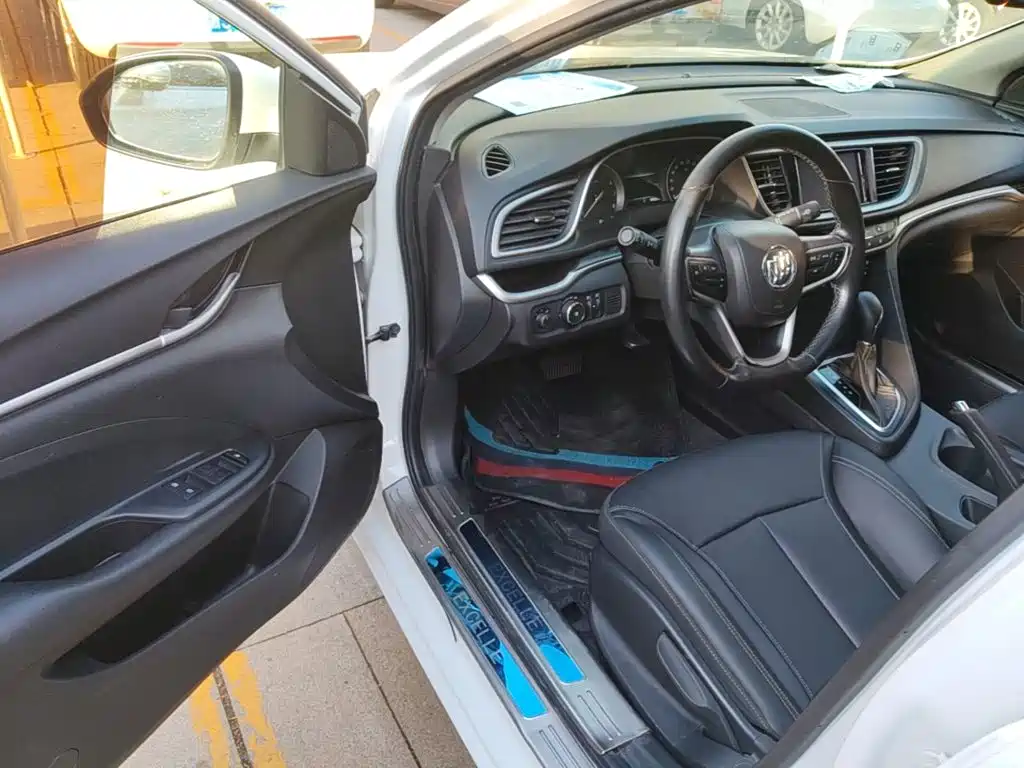 Buick Excelle — миниатюра 16