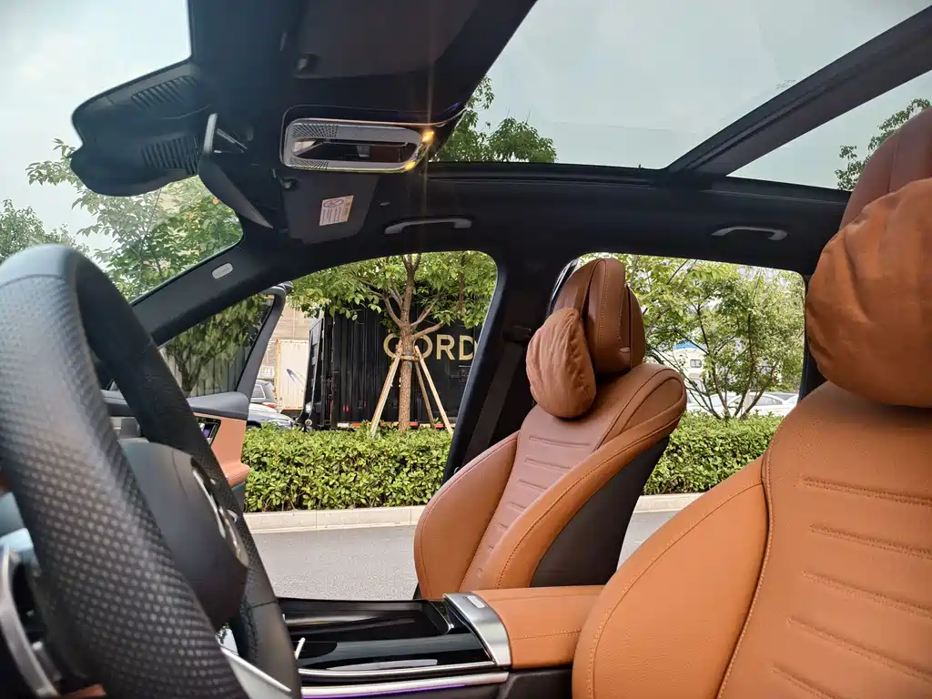Mercedes-Benz GLC — миниатюра 10