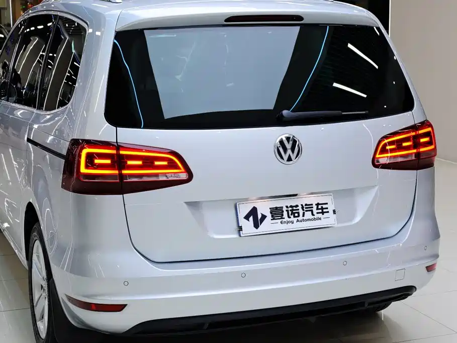 Volkswagen Sharan — миниатюра 8