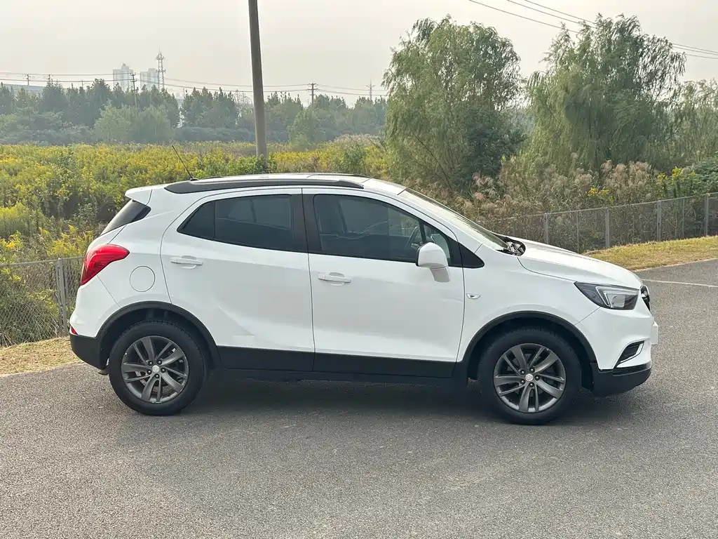 Buick Encore — миниатюра 14