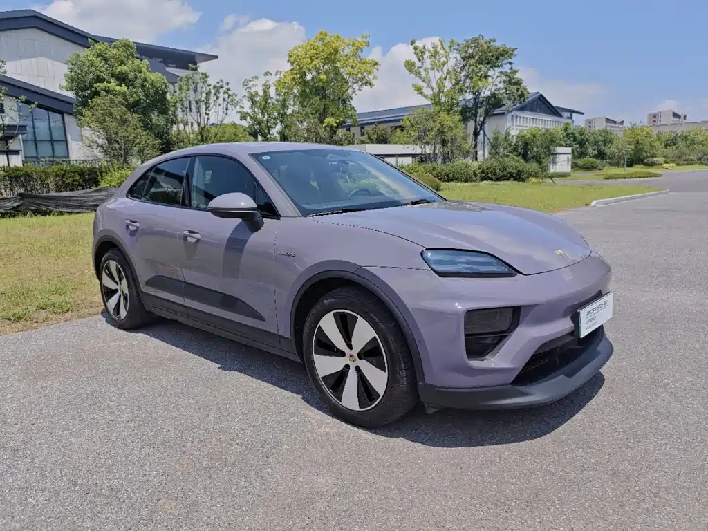 Porsche Macan EV — миниатюра 6