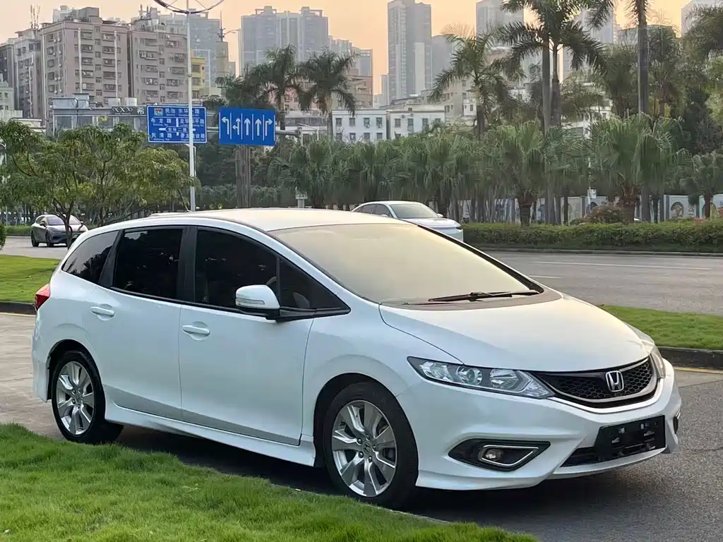 Honda Jade — миниатюра 3