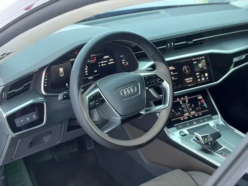 Audi A7L — миниатюра 7